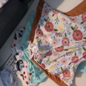 Bundle of 4 Zipadee-zip Sleeping Baby sleep sacks